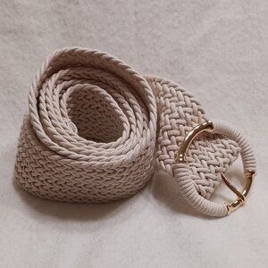 New Without Tags Lane Bryant Plus Size Adjustable Ivory Belt With Gold Buckle